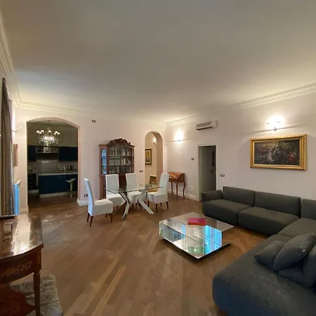 Lejlighed Chandelier - Center Milano