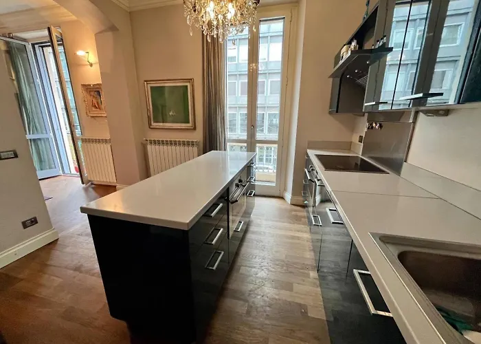 Chandelier - Center * Milano