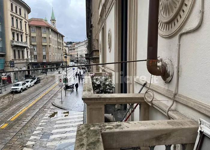 Chandelier - Center Milano